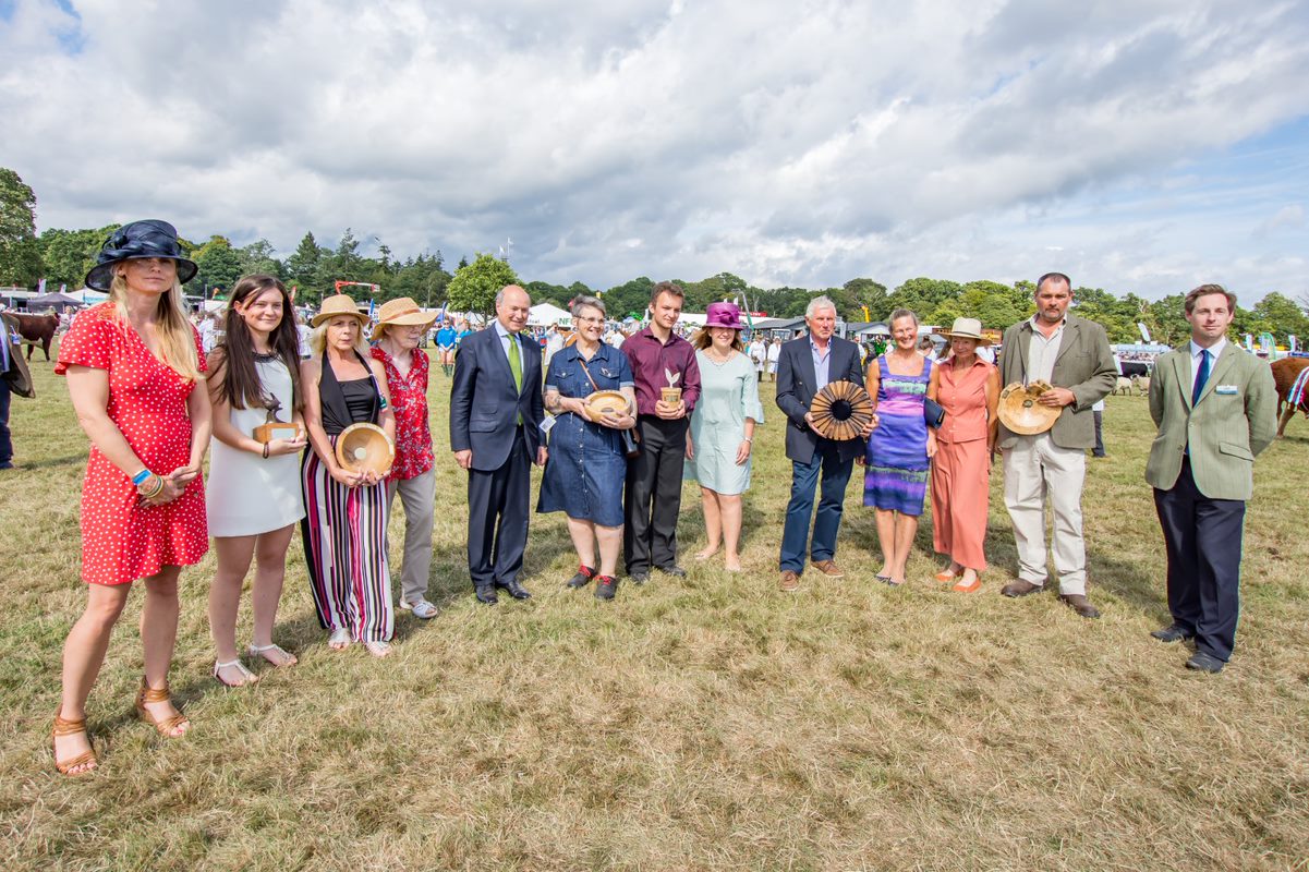 New Forest Award winners 2019 with Lord Gardiner at the New Forest Show (c) Craig Hobbs photography